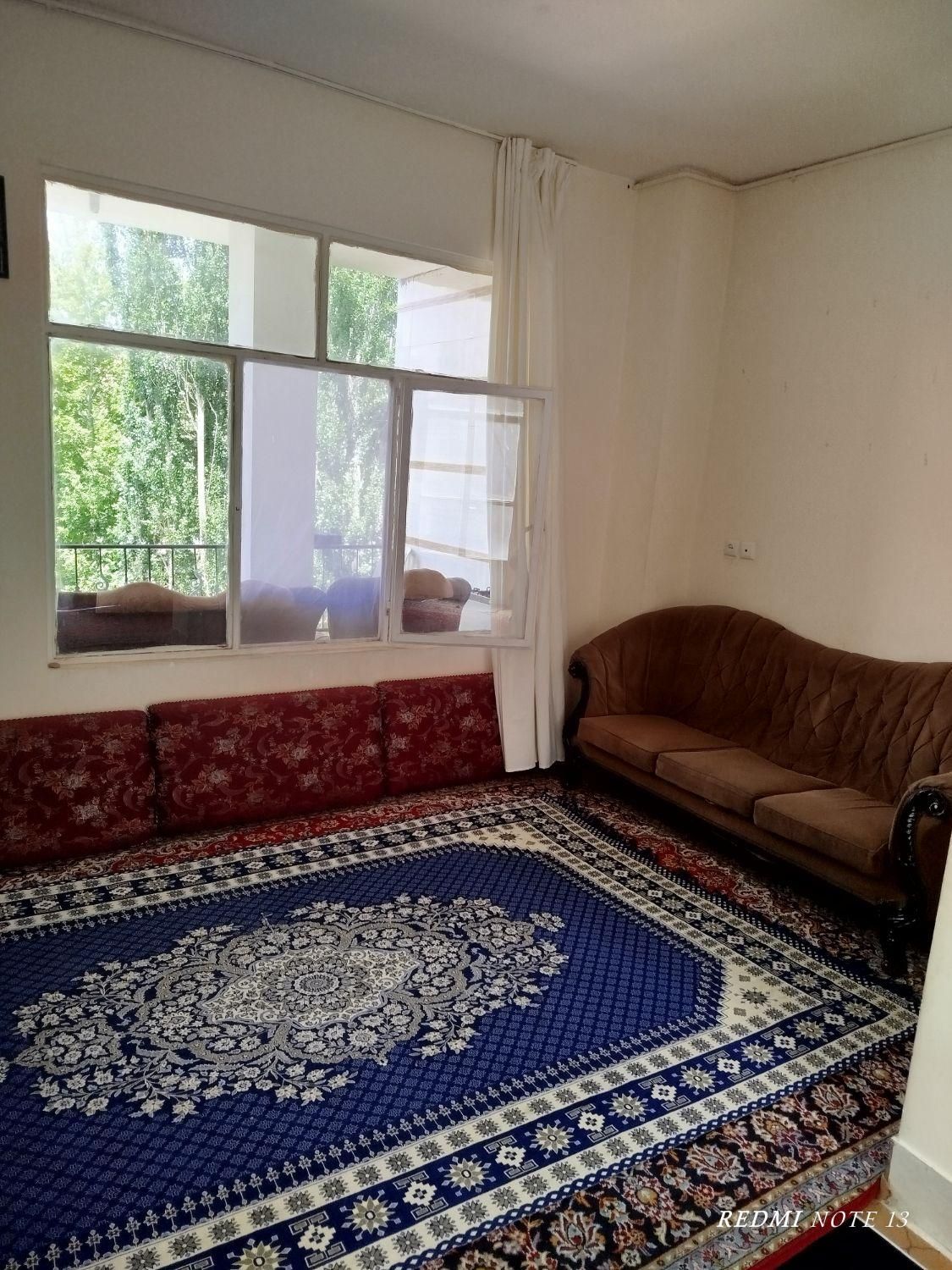 اجاره ویلا ومنزل|اجارهٔ کوتاهمدت ویلا و باغ|شهرکرد, |دیوار