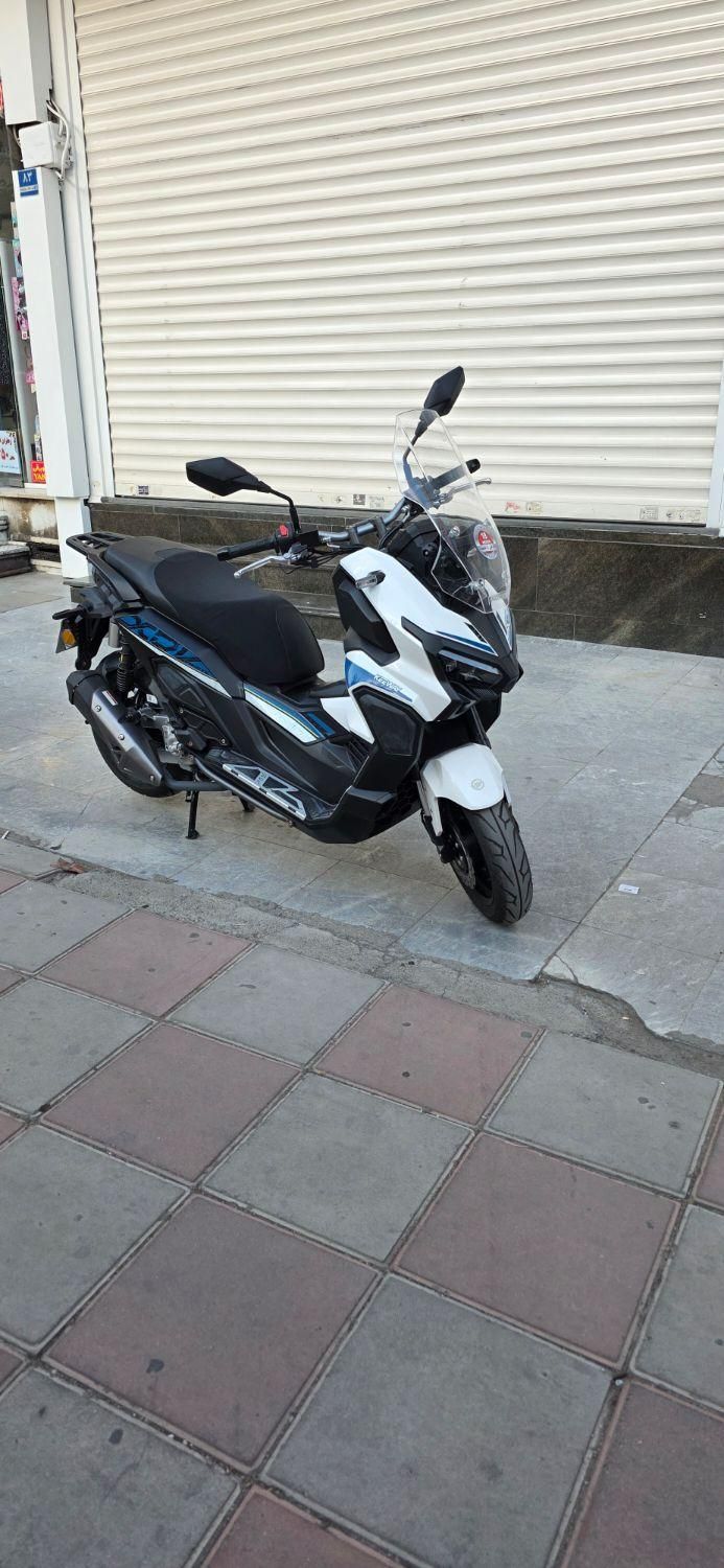 موتور ویسته کی وی XDV KEEVAY 250cc نیکران|موتورسیکلت|تهران, گیشا (کوی نصر)|دیوار