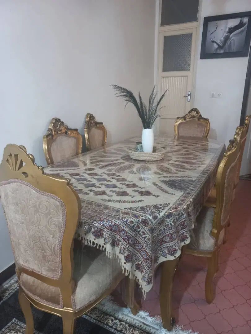 مبل سلطنتی بعلاوه میز غذاخوری درجه یک عالی|مبلمان خانگی و میز عسلی|اهواز, باغ شیخ|دیوار