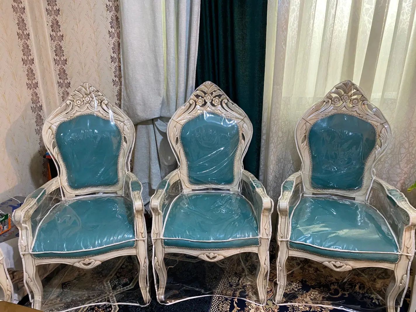 مبلمان سلطنتی چوب راش نو|مبلمان خانگی و میز عسلی|مشهد, امیر|دیوار