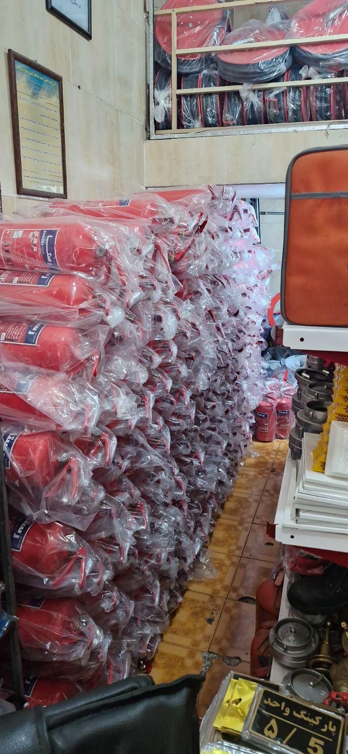 فروش کپسول اتش نشانی شارژ کپسول آتش نشانی|عمدهفروشی|شیراز, بالا کفت|دیوار