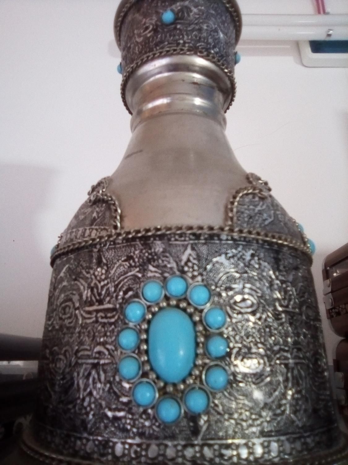 ظروف تزئینی با فیروزه،عقیق و زمرد|صنایع دستی و سایر لوازم تزئینی|دامغان, |دیوار