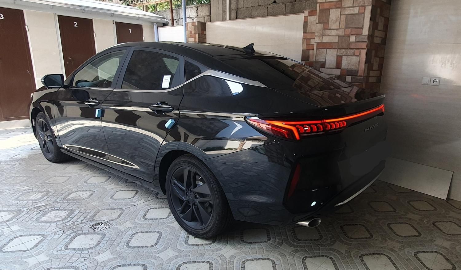 کی ام سی J7 خشک ۱۴۰۲|خودرو سواری و وانت|لاهیجان, شقایق|دیوار