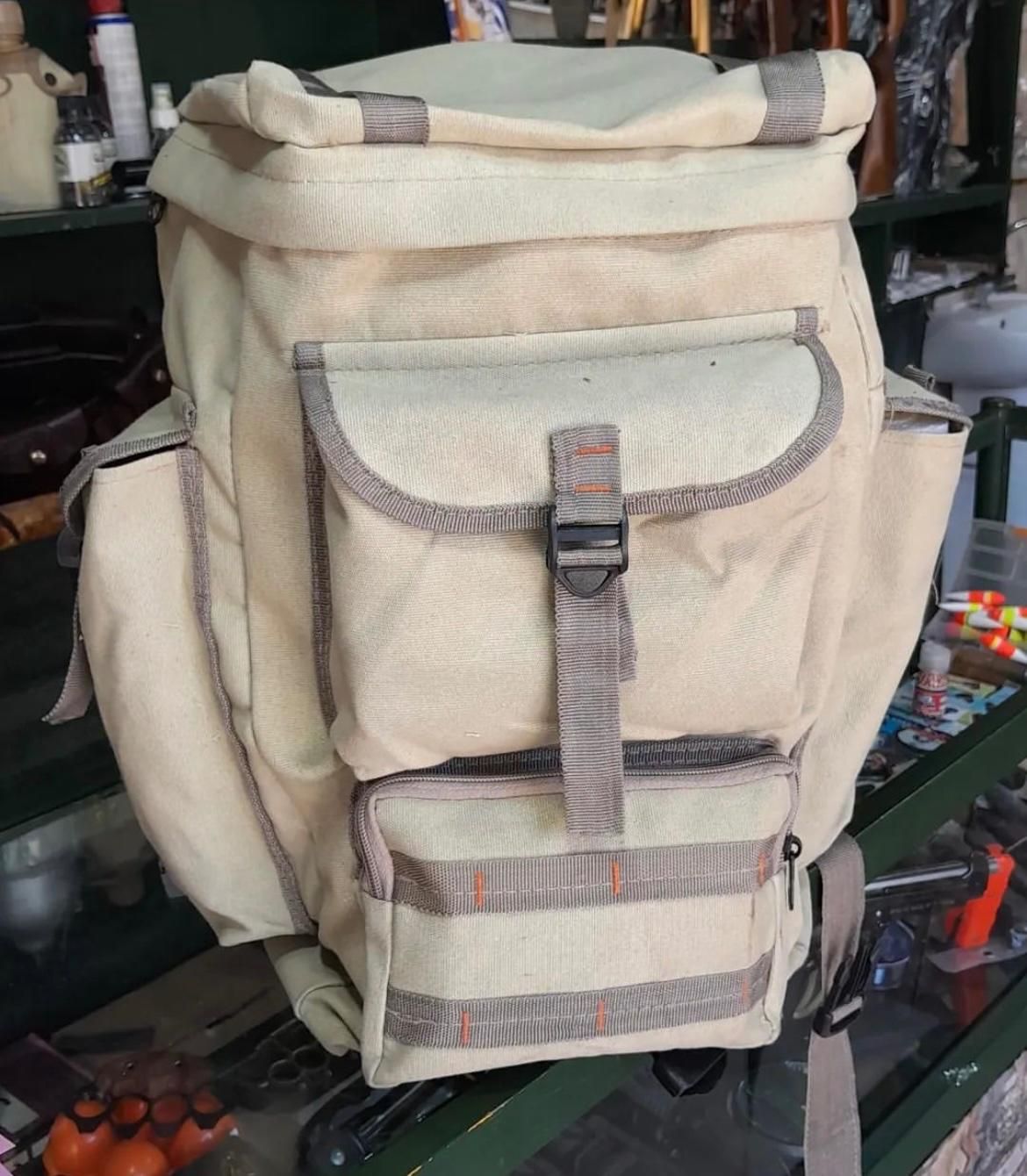 کوله برزنتی|کیف، کفش، کمربند|کرمان, |دیوار