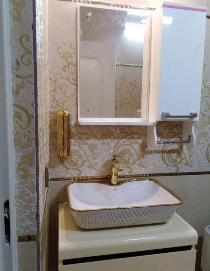 تاسیسات تعمیرات لوله کشی آب فاضلاب و نصب شیرالات.|خدمات پیشه و مهارت|شیراز, زرهی|دیوار