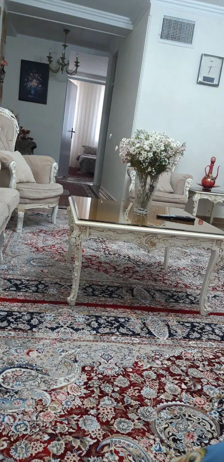مبلمان ۹ نفره|مبلمان خانگی و میز عسلی|کرج, باغستان|دیوار