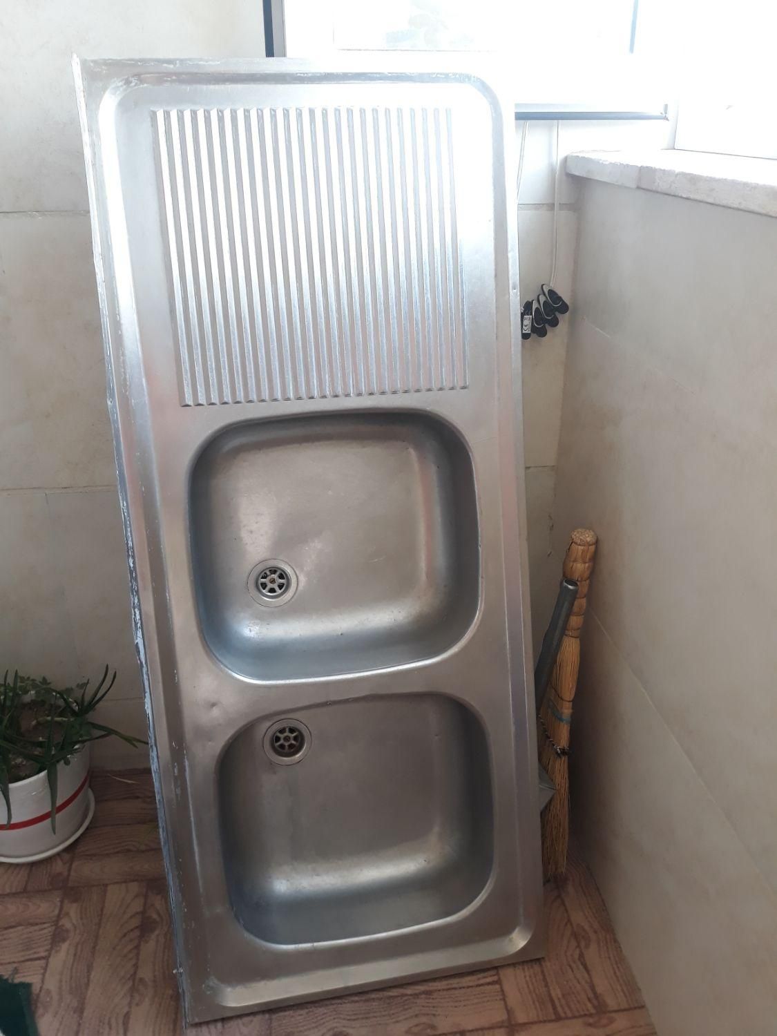 آبچکان سینک زیریخچالی|آب‌چکان و نظم‌دهنده ظروف|زنجان, |دیوار