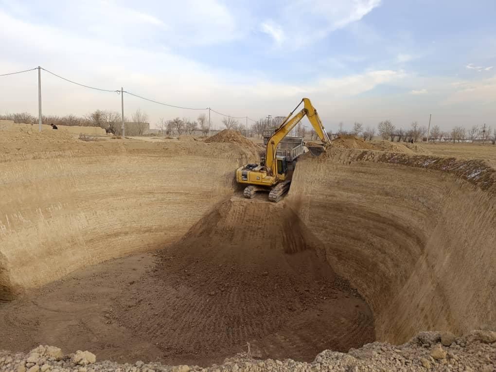 انجام کلیه خدمات خاکبرداری با بیل مکانیکی|خدمات حمل و نقل|فلاورجان, |دیوار