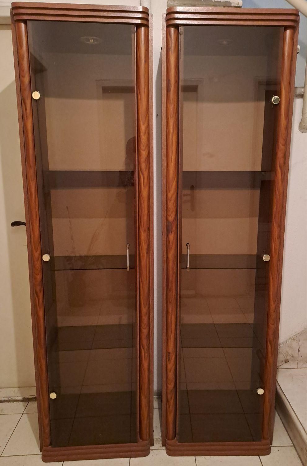 دو عد بوفه ویترین شیشه ای سبک و ساده و چراغ دار|بوفه، ویترین، کنسول|تهران, یوسف‌آباد|دیوار