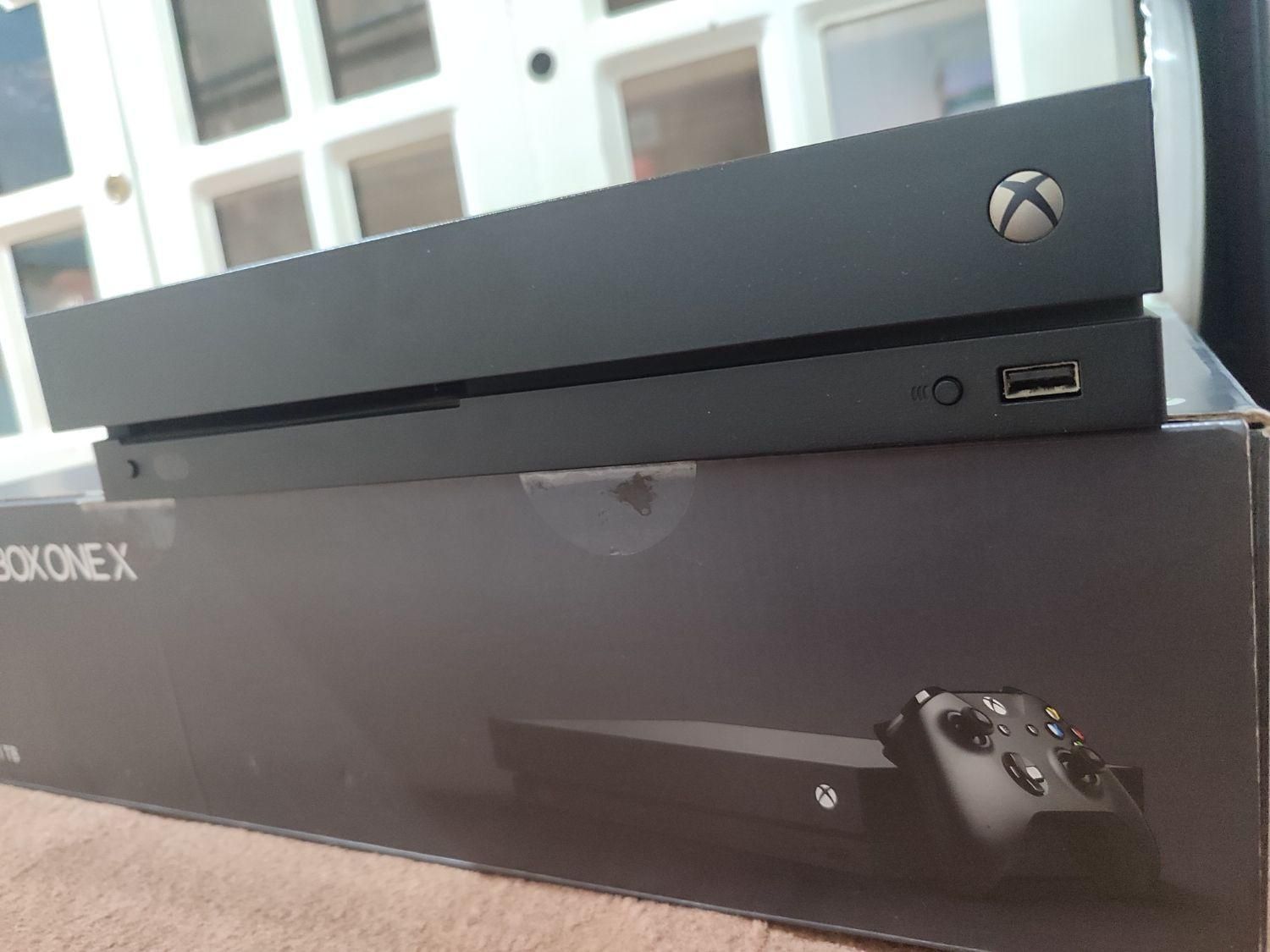 کنسول بازی ایکس باکس one x|کنسول، بازی ویدئویی و آنلاین|سقز, |دیوار
