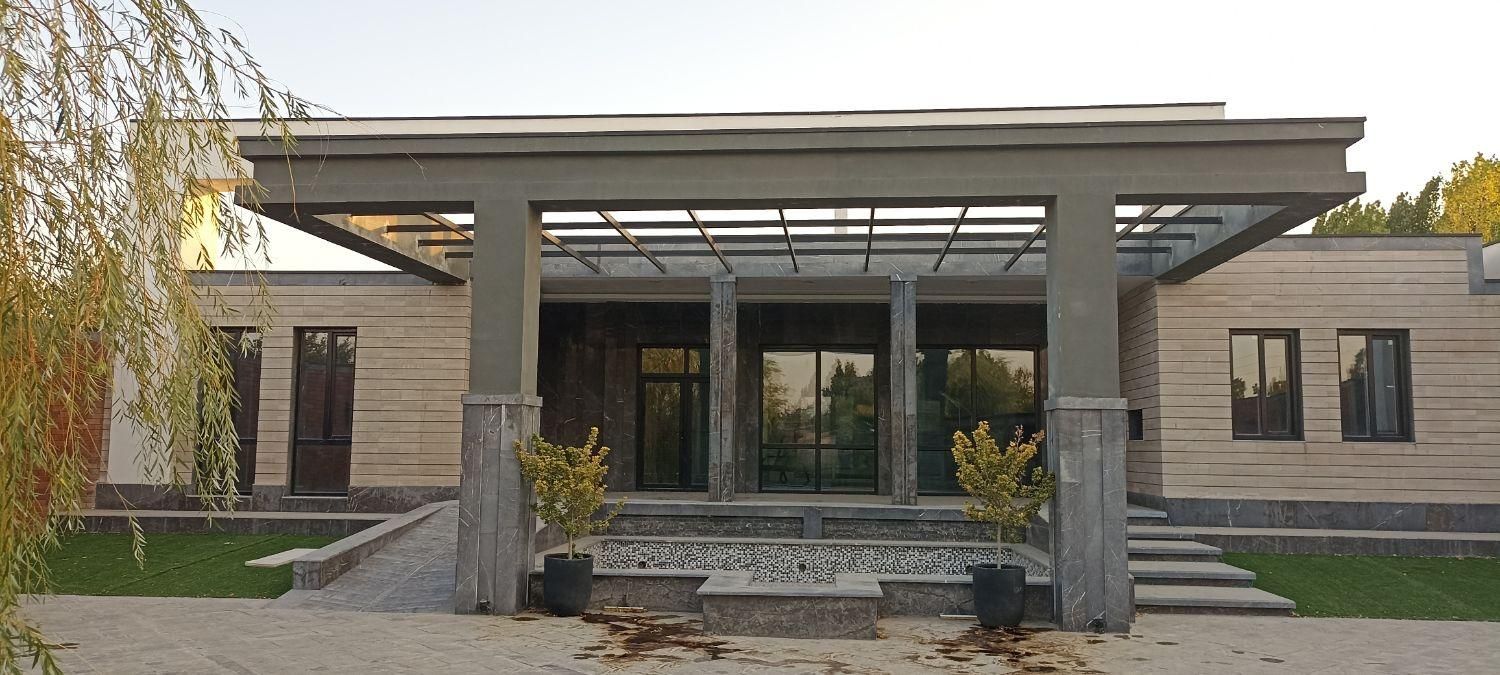 ۱۵۰۰ متر باغ ویلا مدرن سرسبز ـ لوکیشن بی نظیر|فروش خانه و ویلا|مشهد, میان ولایت|دیوار