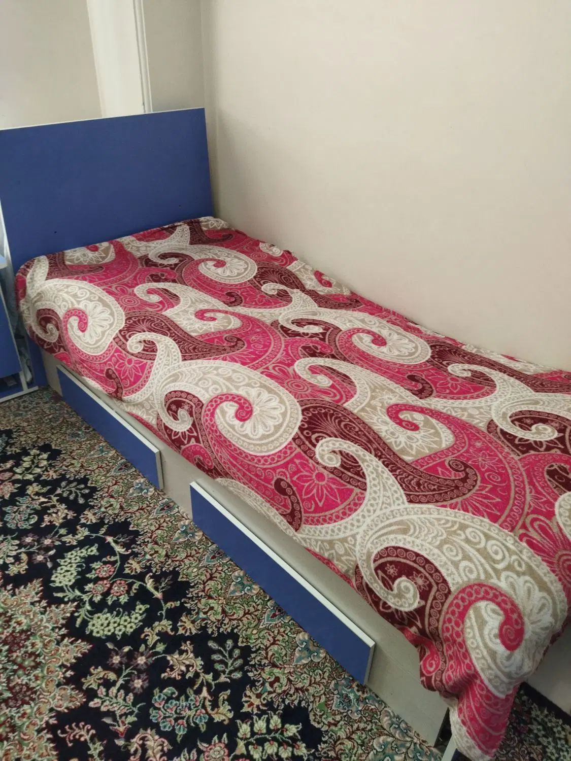 تخت و کمد کودک و پا تختی|تخت و سرویس خواب|تهران, جی|دیوار