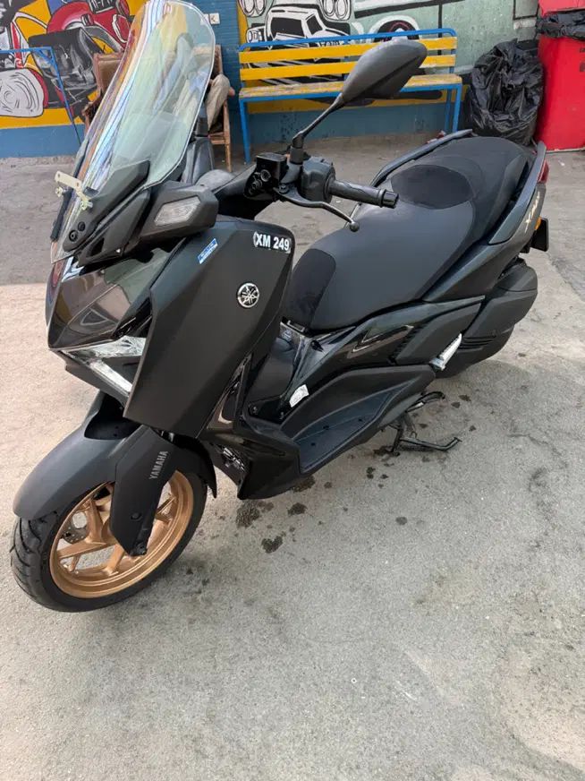 یاماها Xmax ایکس مکس yamaha|موتورسیکلت|اصفهان, خواجو|دیوار