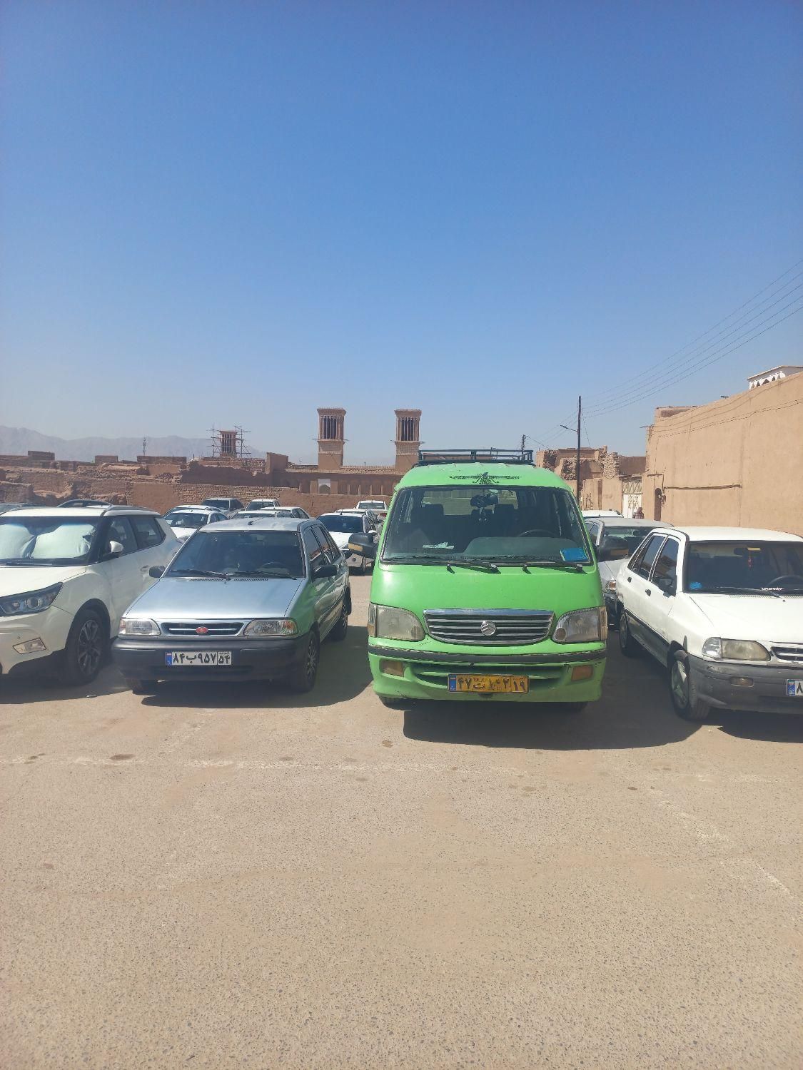 ون دربستی ۱۰ نفره به تمام نقاط کشور|خدمات حمل و نقل|کرمانشاه, |دیوار