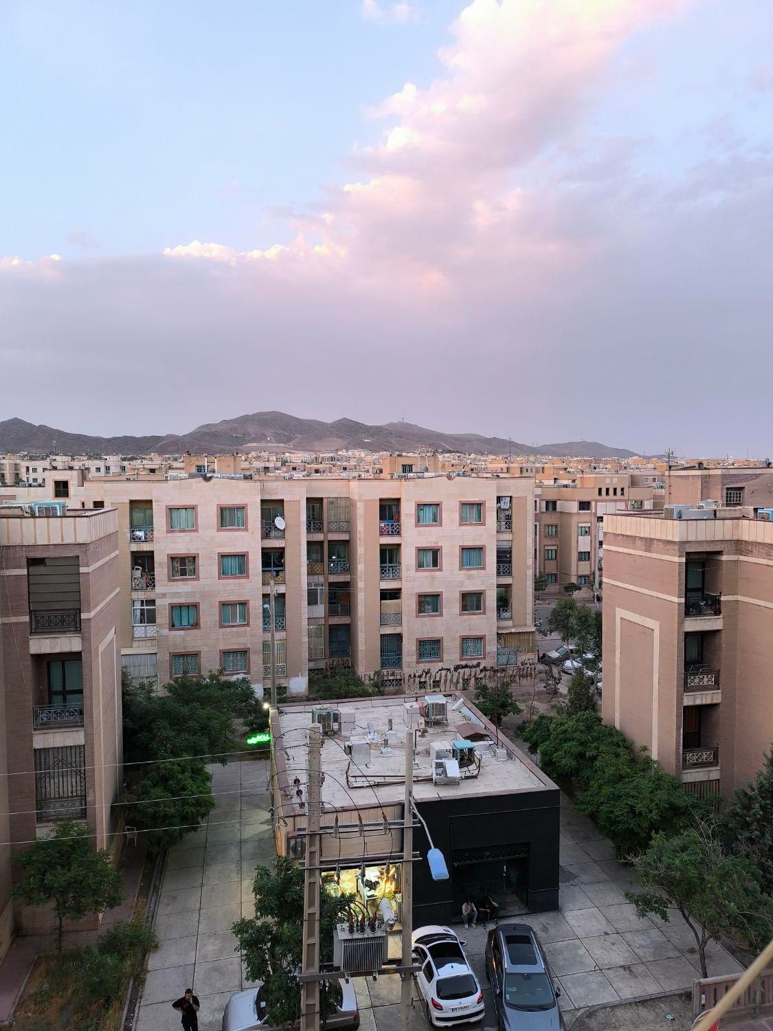 ۱۱۲ متر/موقعیت اداری/ تابلو خور/ مناسب ایجاد مشاغل|فروش دفتر کار، اتاق اداری، مطب|پرند, فاز ۲|دیوار