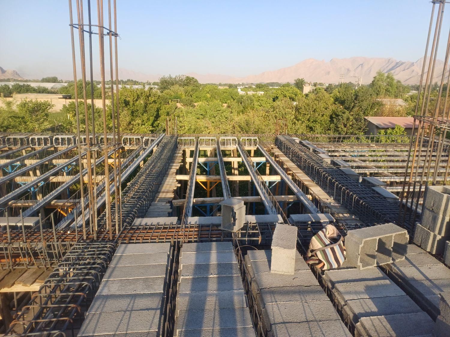 پیمانکاری بنایی و قالب بندی و اروموتور بندی|خدمات پیشه و مهارت|مبارکه, |دیوار