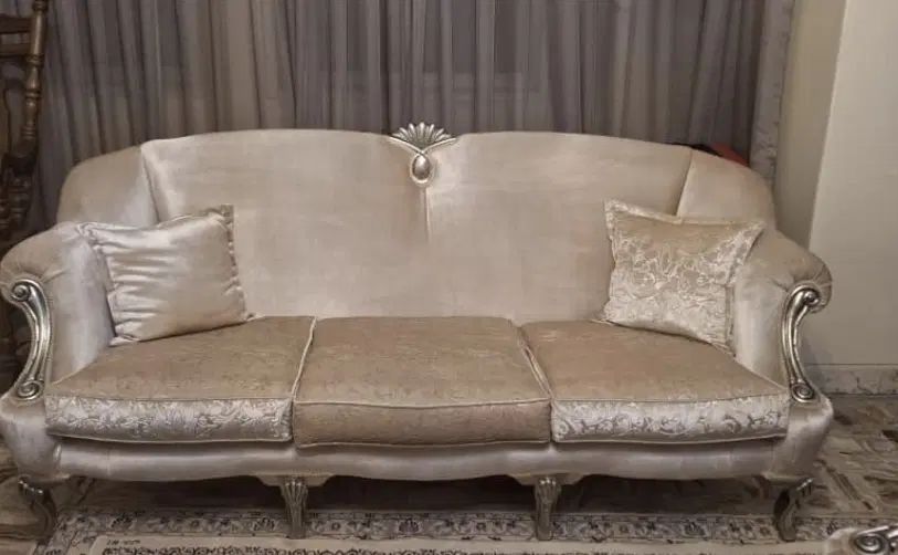 مبلمان کلاسیک در حد نوع ۷ نفر|مبلمان خانگی و میز عسلی|تهران, سهروردی|دیوار