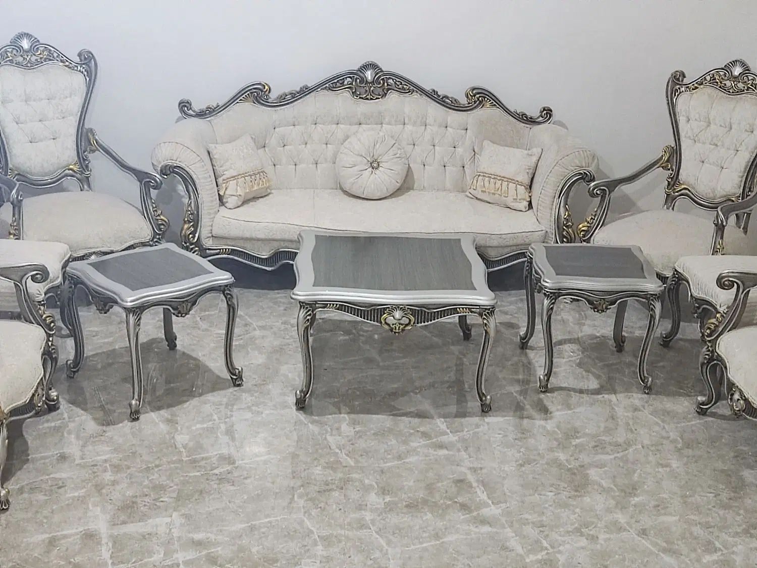 مبلمان سلطنتی استیل ۹ نفره به همراه میزناهارخوری|مبلمان خانگی و میز عسلی|کوهسار (البرز), |دیوار