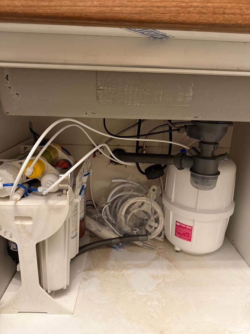 لوله کشی آب وفاضلاب ونصبی جات کلی وجزئی|خدمات پیشه و مهارت|نور, |دیوار