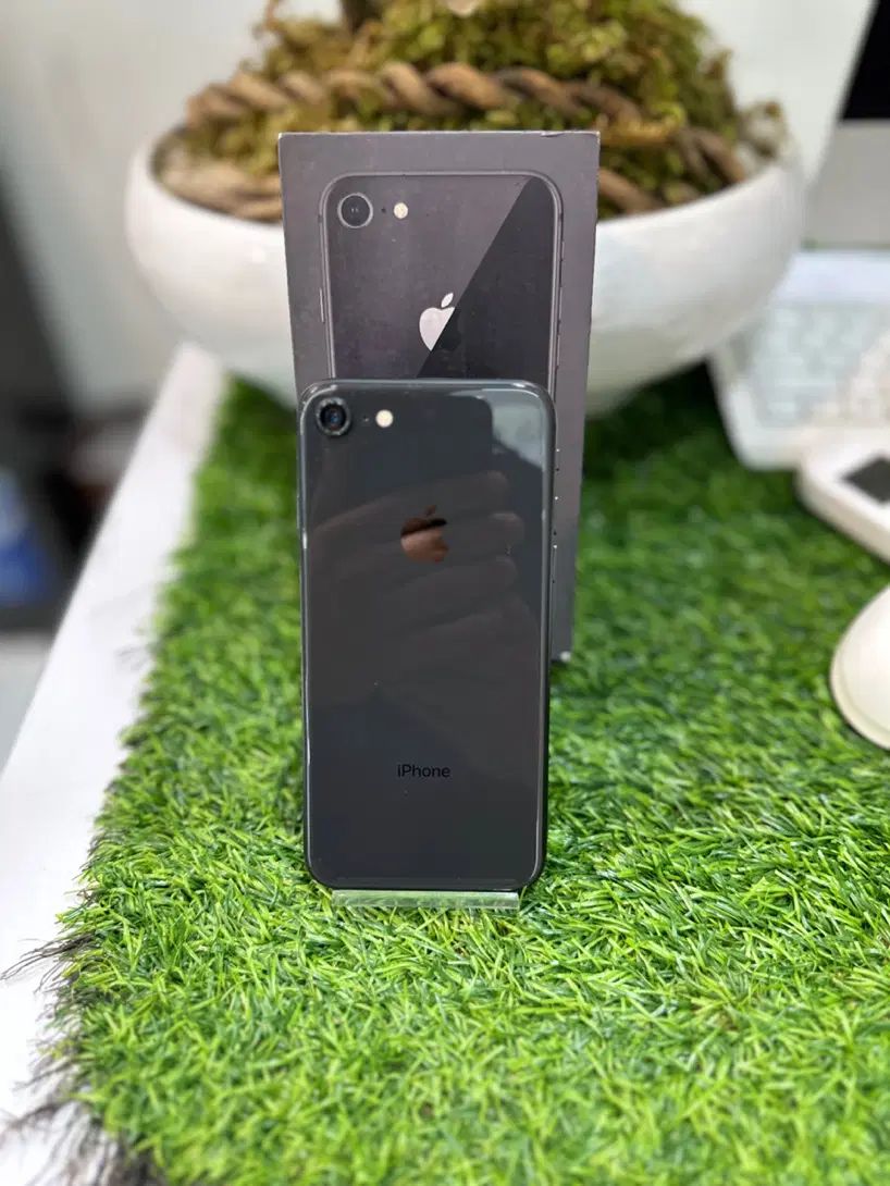 iPhone 8 64 باطری ۷۸|موبایل|کرج, گوهردشت|دیوار