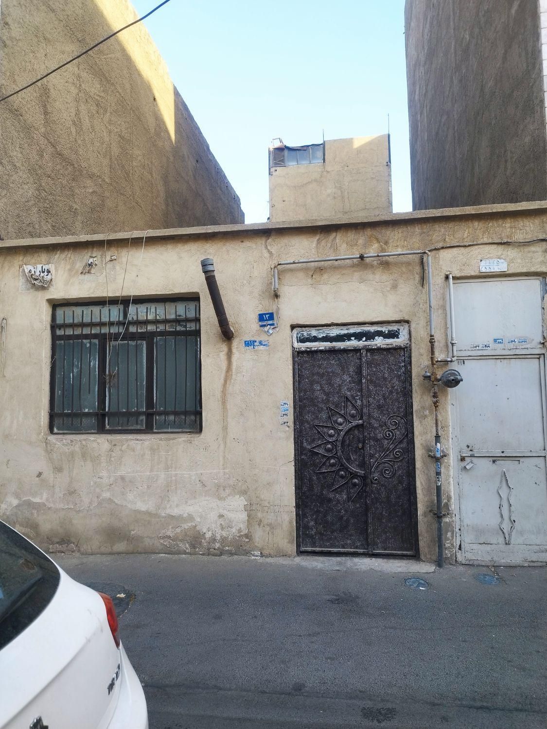ملک کلنگی دو قواره چسبیده بهم 120متر|فروش زمین و ملک کلنگی|تهران, عبدل‌آباد|دیوار