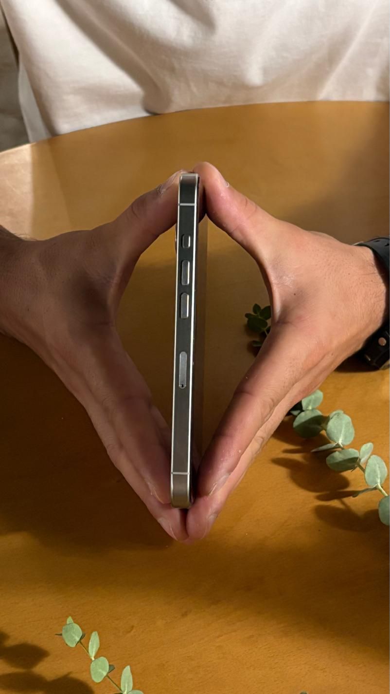 Iphone 15 pro|موبایل|مشهد, سجاد شهر|دیوار