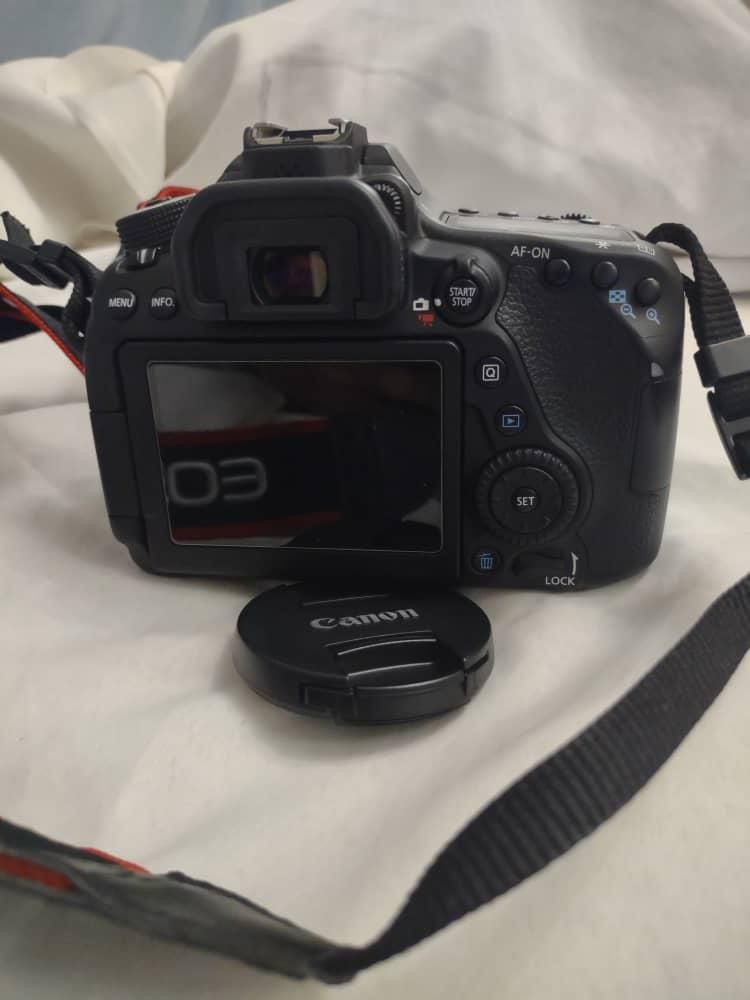 دوربین عکاسی(CANON 80D)|دوربین عکاسی و فیلم‌برداری|تهران, سنگلج (شاپور)|دیوار
