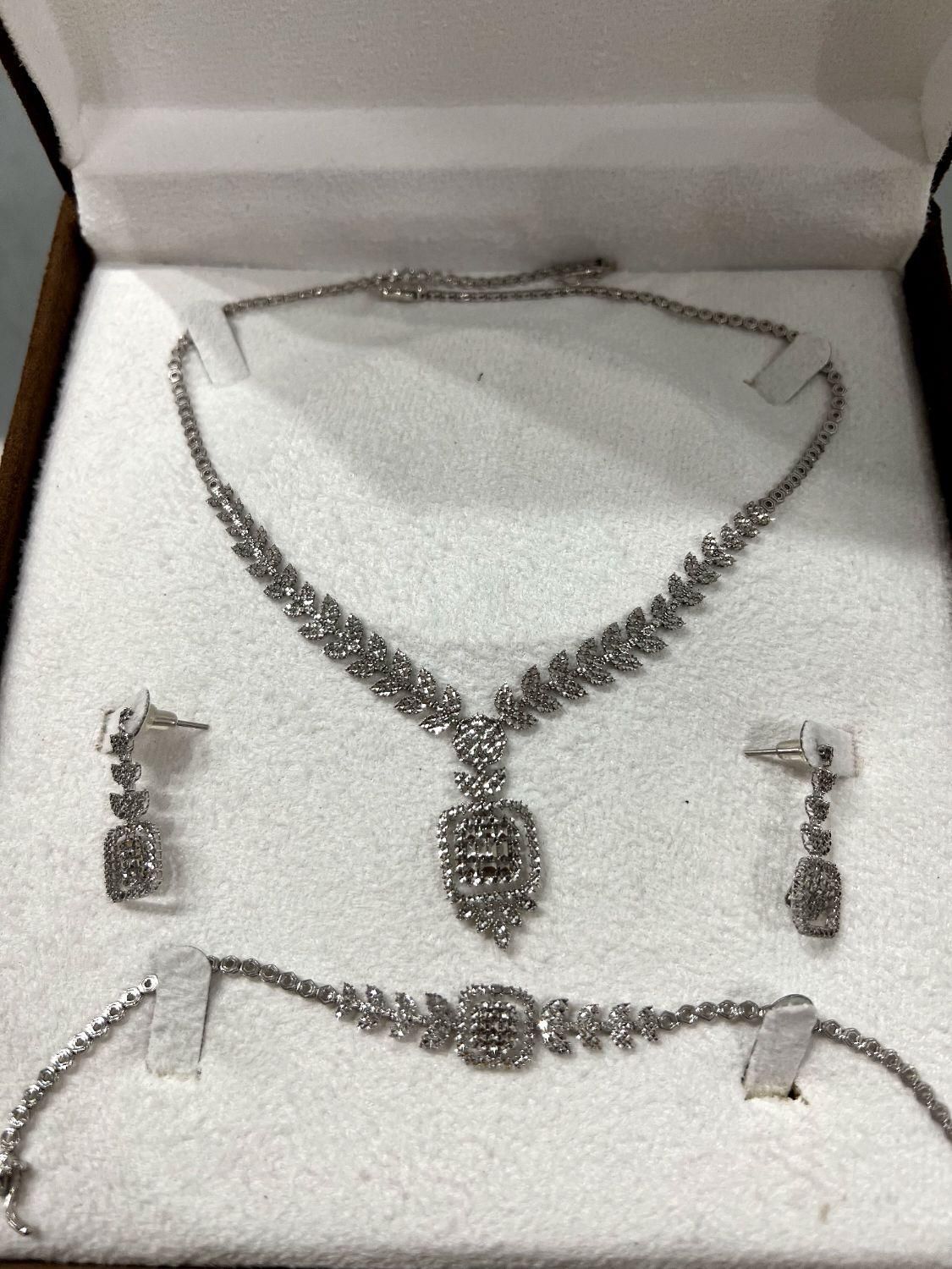 سرویس طلا|جواهرات|اردبیل, |دیوار