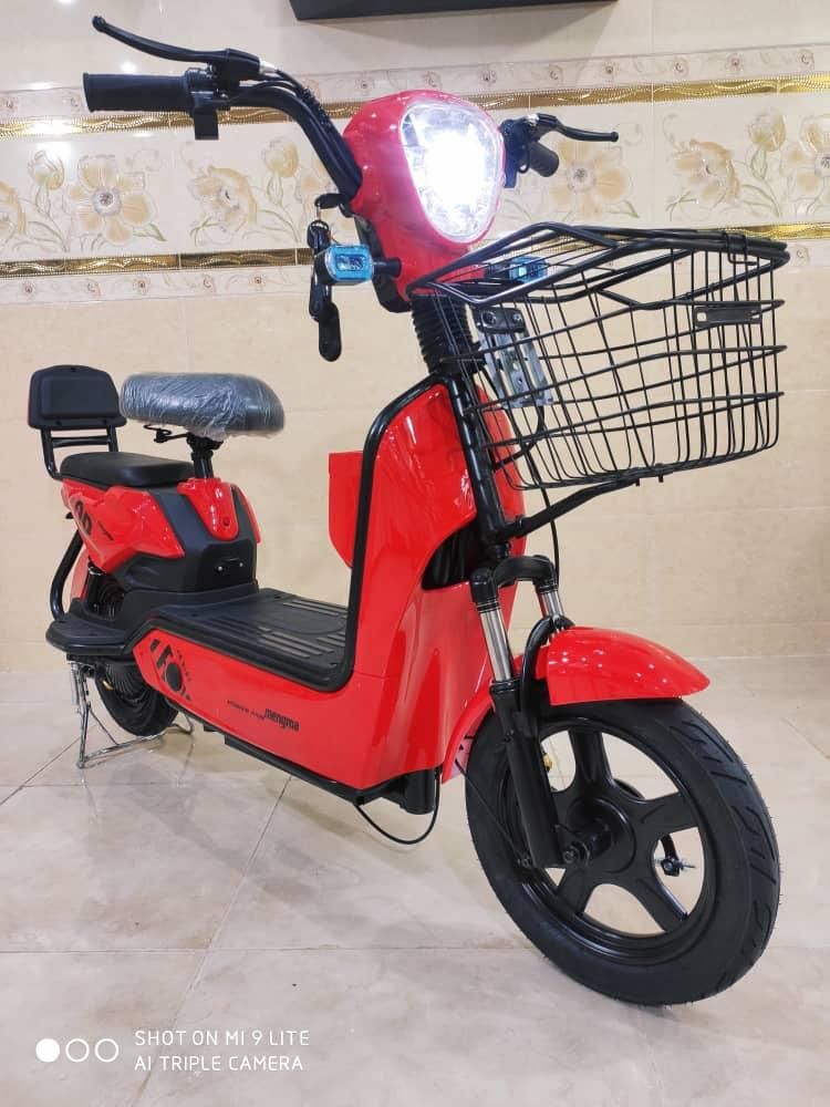 موتور برقی|موتورسیکلت|ایوان, |دیوار