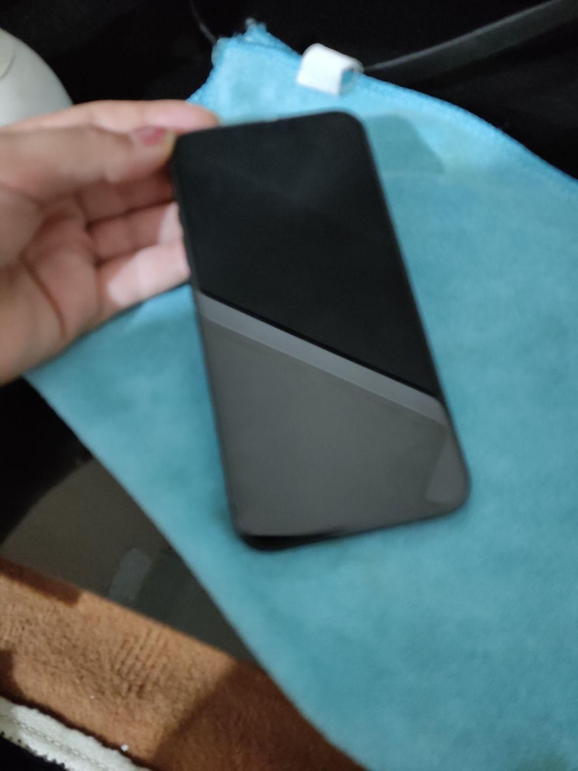 اپل iPhone 13 mini با حافظهٔ ۱۲۸ گیگابایت|موبایل|تهران, سعادت‌آباد|دیوار