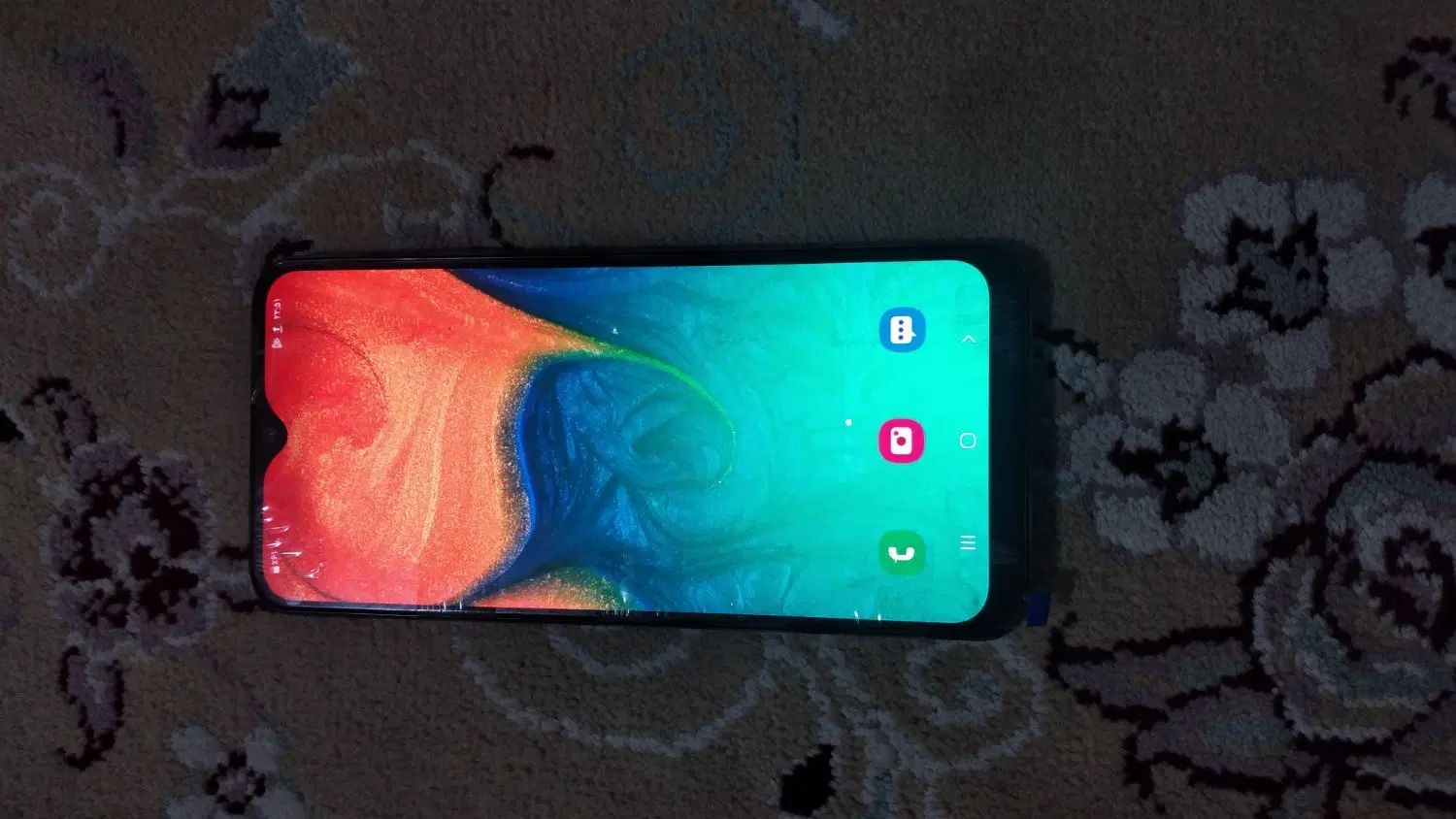 گوشی A30|موبایل|صحنه, |دیوار