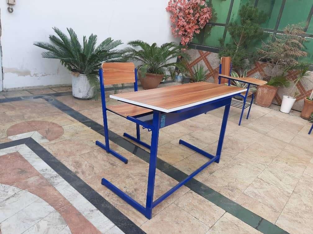میز و صندلی دو نفره دانش آموزی|صندلی و نیمکت|تهران, بهارستان|دیوار