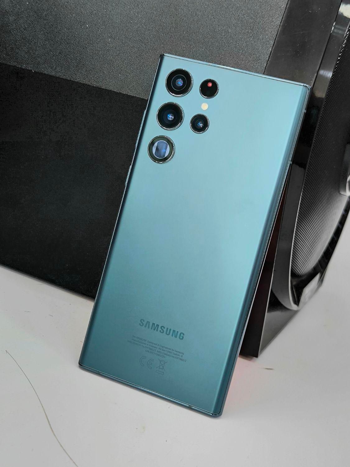 سامسونگ Galaxy S22 Ultra 5G با حافظهٔ ۲۵۶ در حد آک|موبایل|تهران, یافت آباد جنوبی|دیوار