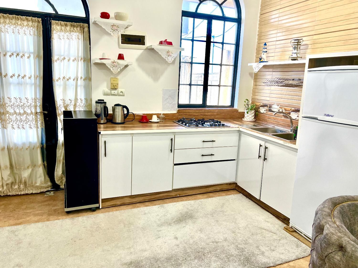 حیاط دار روبه رو دریا|اجارهٔ کوتاهمدت آپارتمان و سوئیت|بندر کنگان, |دیوار