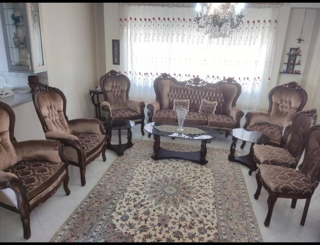 مبل استیل  کاملا تمیز|مبلمان خانگی و میز عسلی|تهران, اراج|دیوار