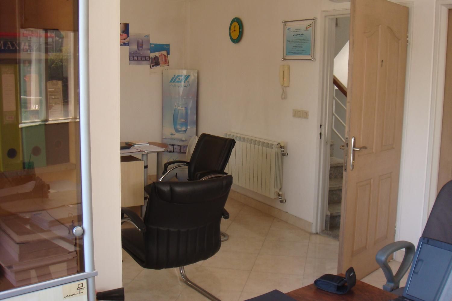 اجاره دفتر کار اداری/تجاری|اجارهٔ دفتر کار، اتاق اداری، مطب|رشت, امین الضرب|دیوار