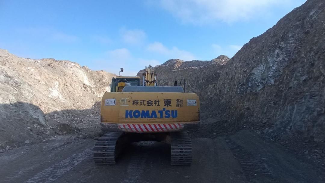 بیل مکانیکی کماتسو خط،۷مدل ۲۰۰۳|خودرو سنگین|بیرجند, |دیوار