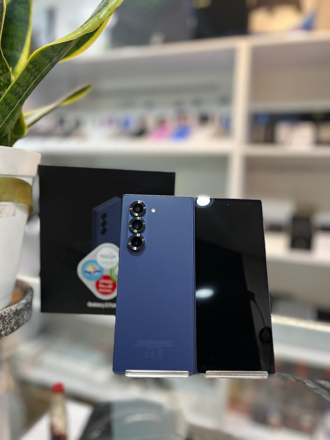 Samsung ZFold 6 256/12 مشابه اکبند ده ماه گارانتی|موبایل|کرج, کوی امامیه|دیوار