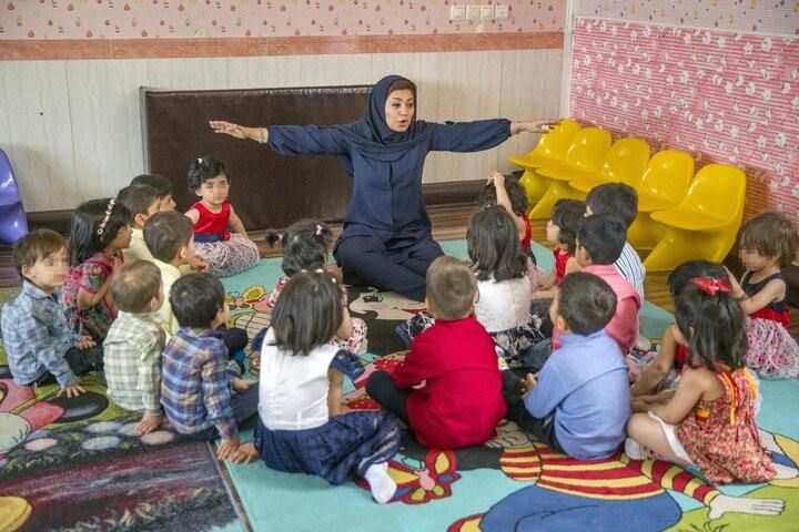 استخدام مربی مهدکودک بدون سابقه‌کاری و مبتدی|استخدام آموزشی|مشهد, احمدآباد|دیوار