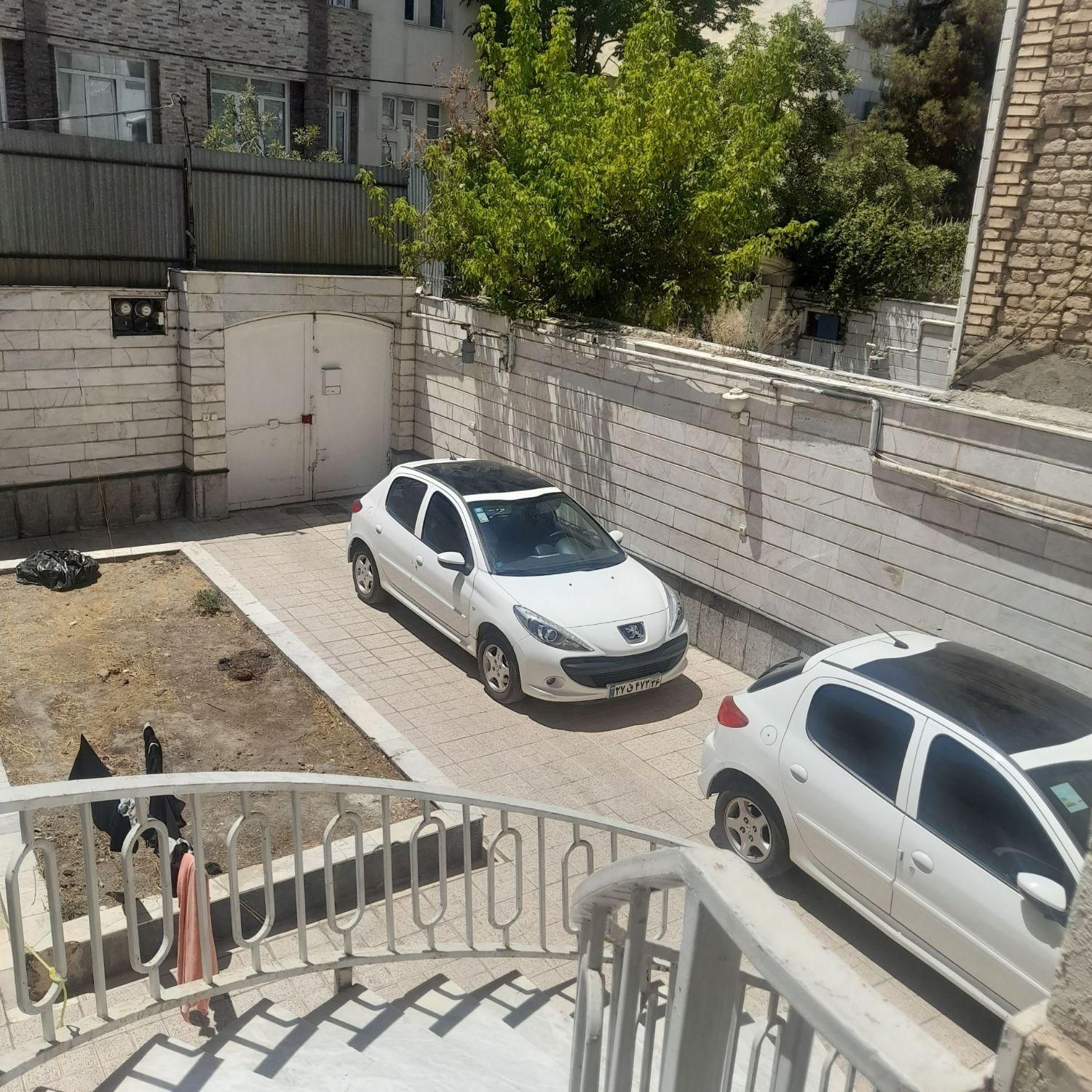 خوابگاه دختران با بهترین امکانات و لوکیشن|اجارهٔ کوتاه‌مدت آپارتمان و سوئیت|مشهد, احمدآباد|دیوار