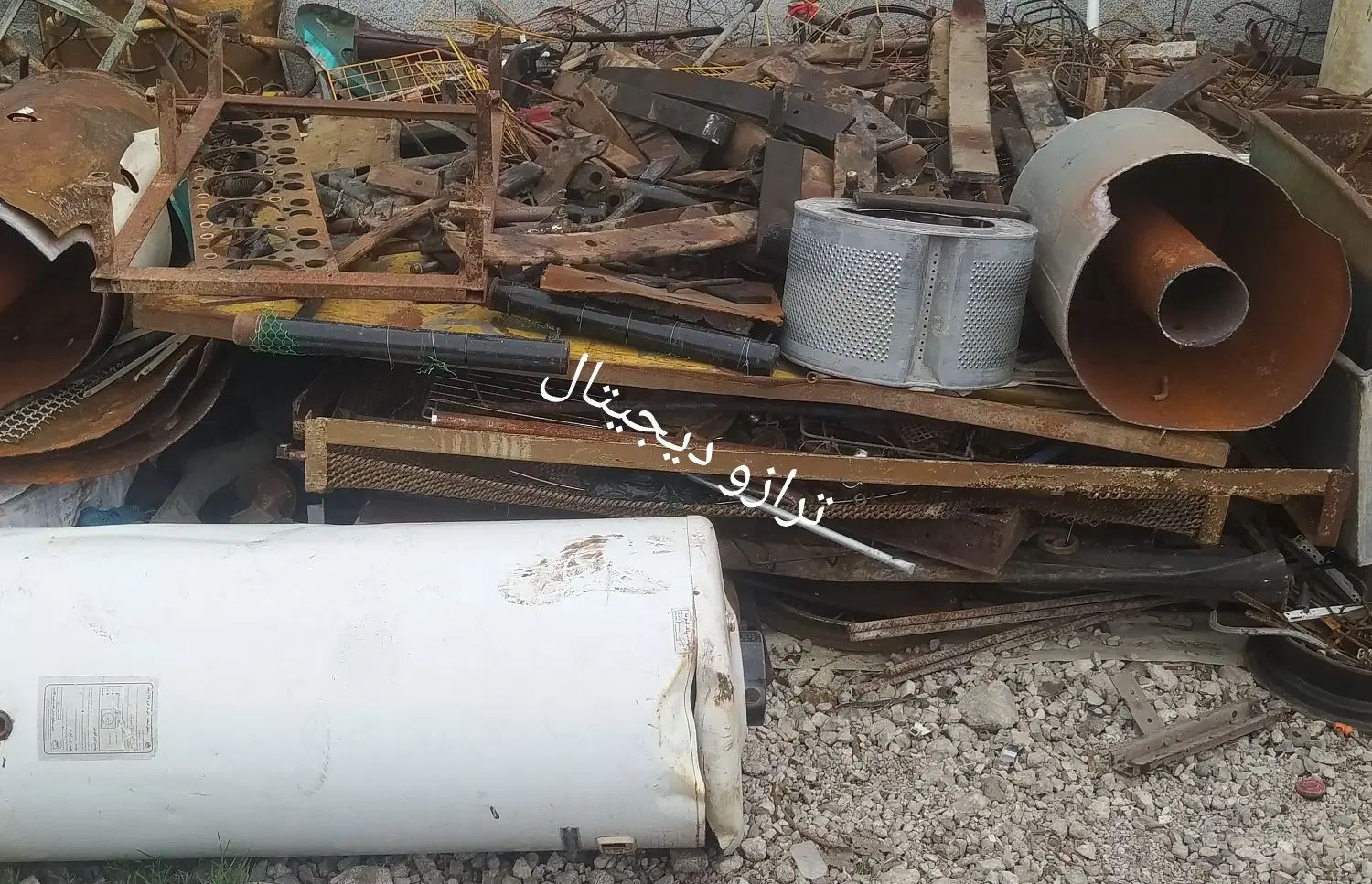 ضایعات درب منزل.خرید اهن یخچال آبگرمکن اوجاقگاز،،|عمده‌فروشی|رشت, رشتیان|دیوار