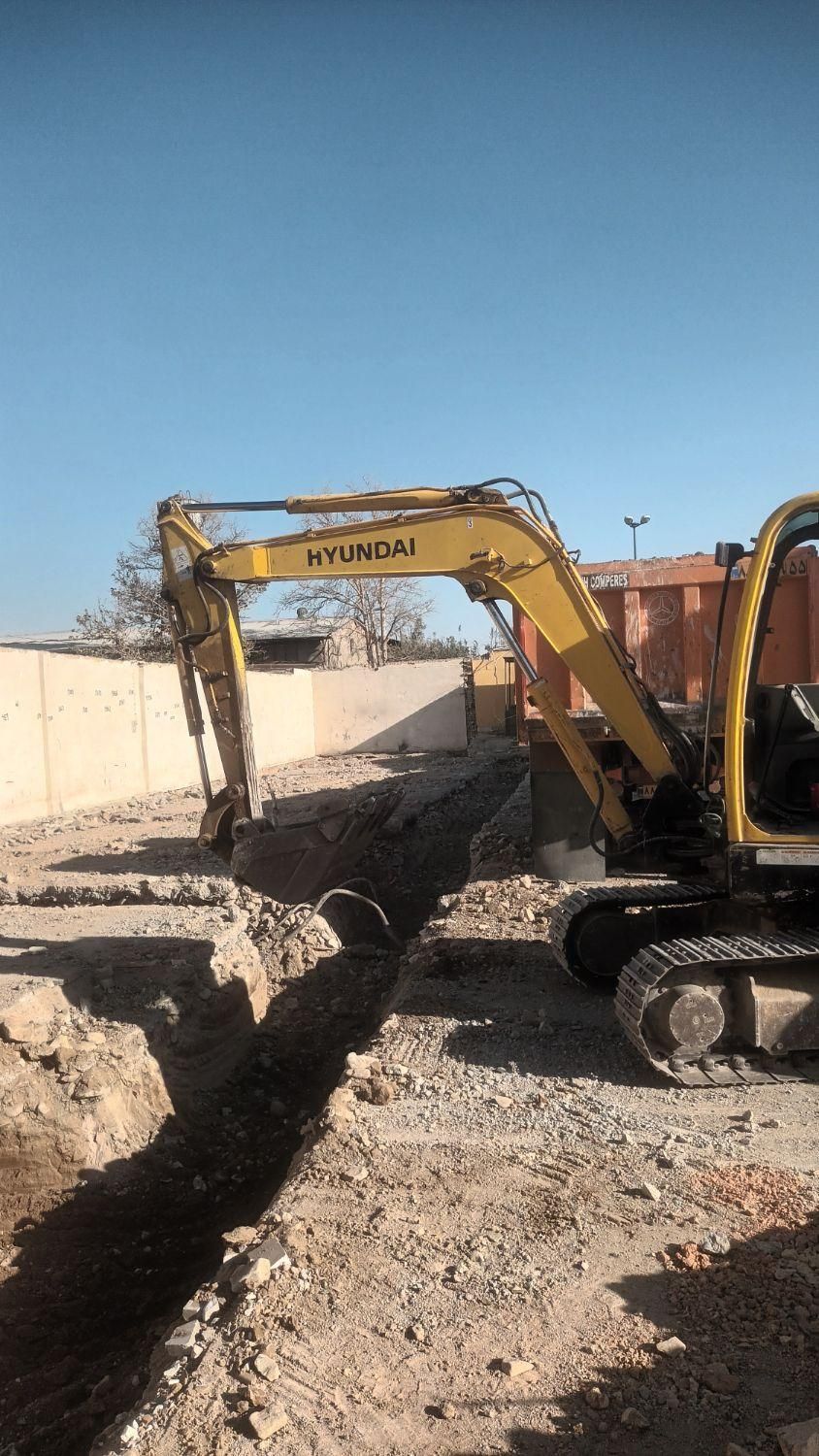 اجاره مینی بیل و بابکت تخریب و خاکبرداری|خدمات حمل و نقل|فردیس, فردیس|دیوار