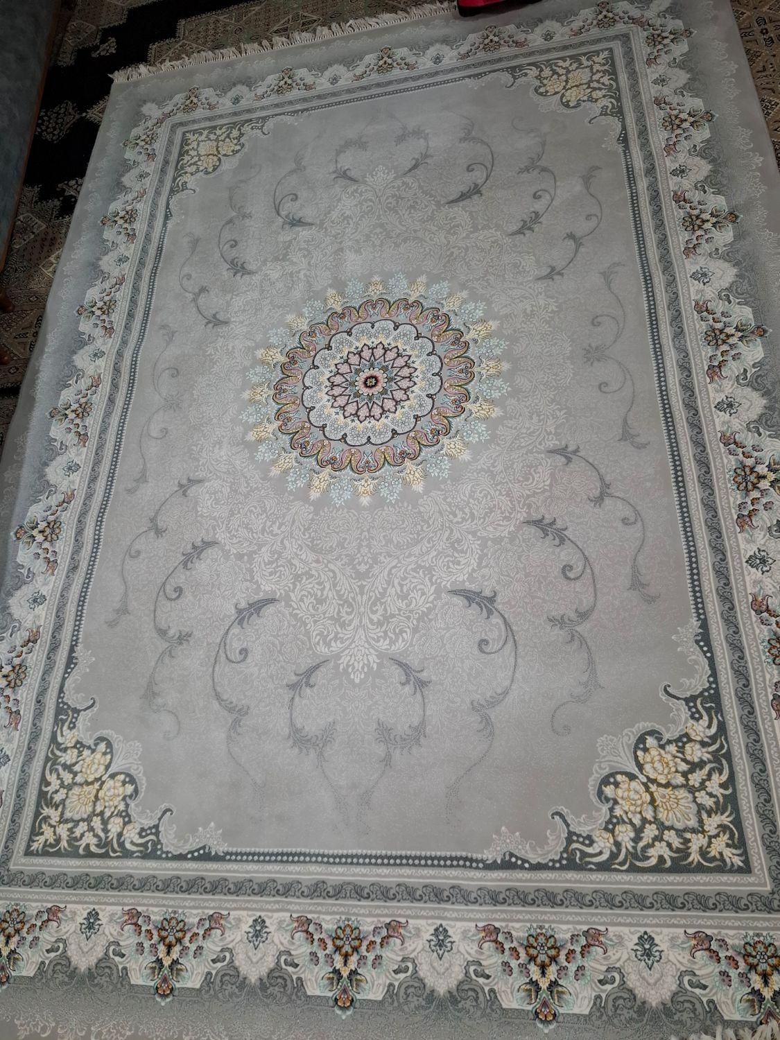 دو تخته فرش ۹ متری ۷۰۰ شانه تراکم ۲۵۵۰|فرش|خرمشهر, |دیوار