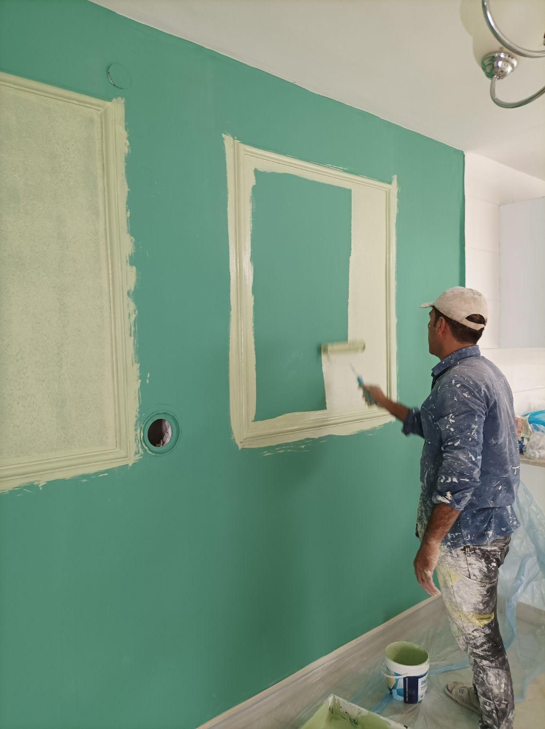 نقاشی   نقاش  ساختمان   ((رنگ پلاستیک متری))|خدمات پیشه و مهارت|مشهد, صیاد شیرازی|دیوار