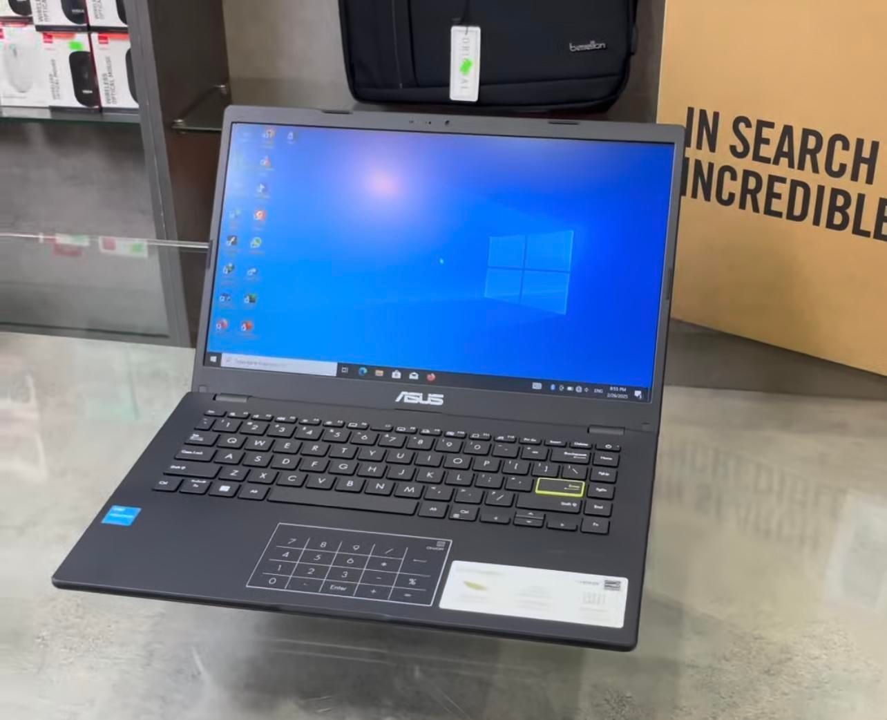 لپ‌تاپ آکبند ASUS E410سبک فول‌اچ‌دی ۱۸ماه گارانتی|رایانه همراه|تهران, صادقیه|دیوار