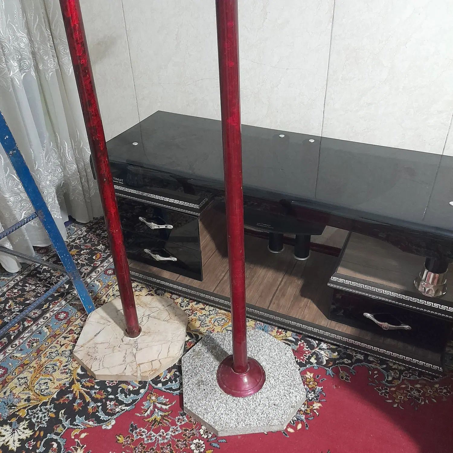 جالباسی سالم|بندرخت و رخت‌آویز|مشهد, رسالت|دیوار