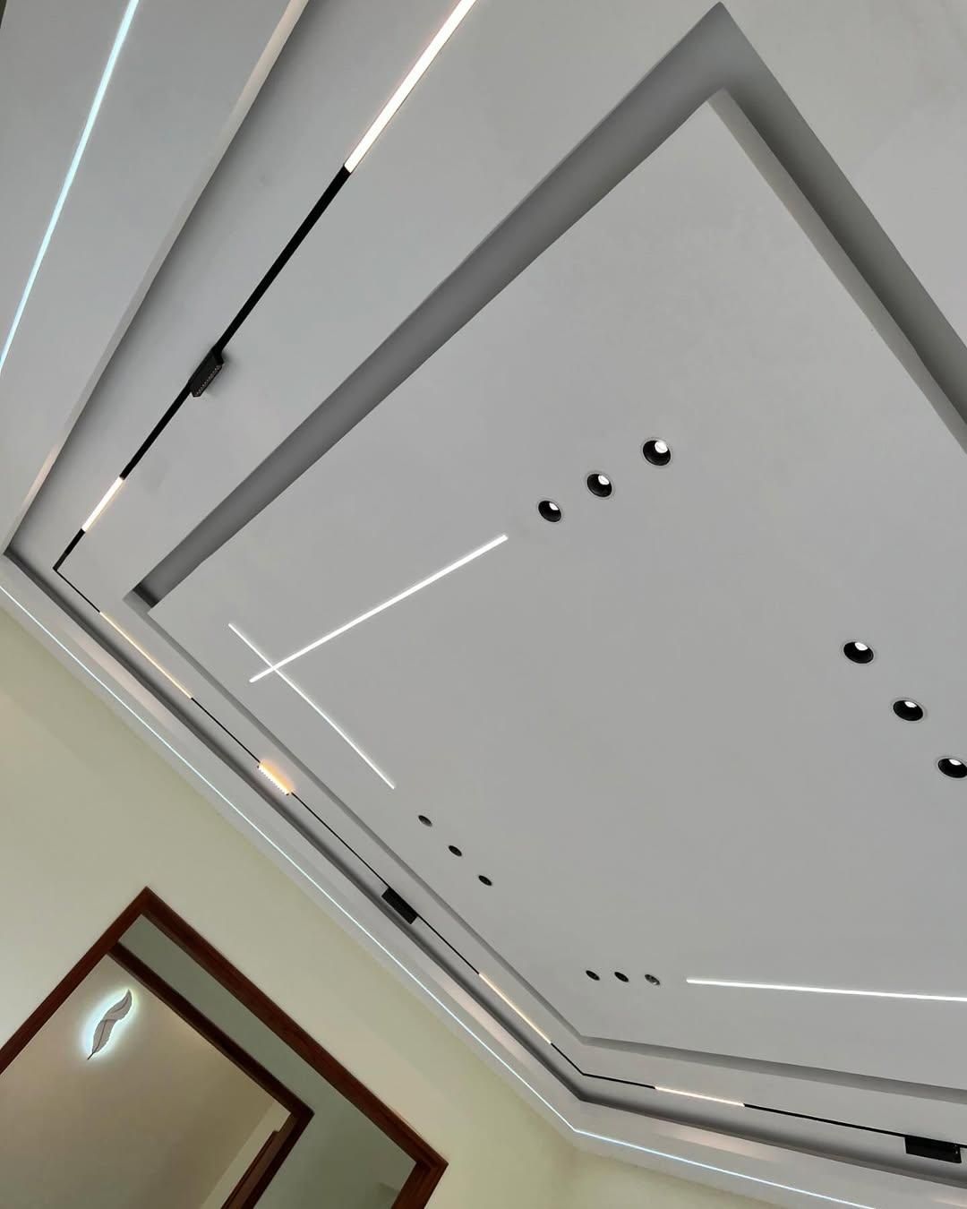 سقف کاذب کناف و دکوراسیون داخلی نورپردازی|خدمات پیشه و مهارت|اندیمشک, |دیوار