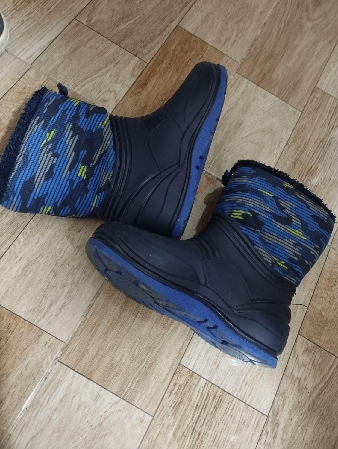 چکمه|کفش و لباس بچه|همدان, |دیوار