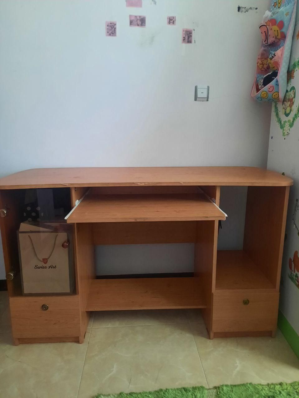 میز کامپیوتر|میز تحریر و کامپیوتر|بندر انزلی, معلم|دیوار