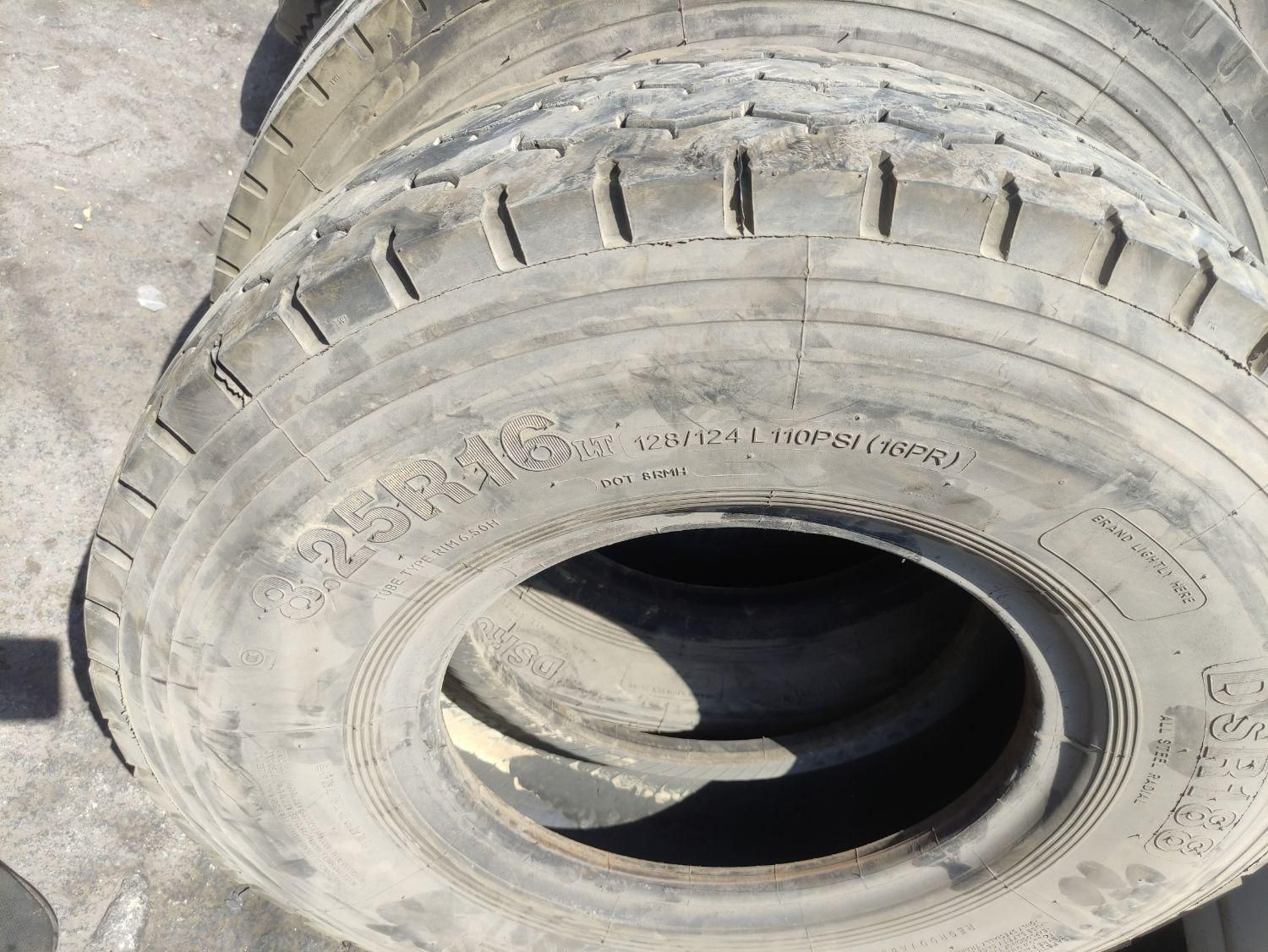 تعدادی لاستیک خاوری نیسانی برای فروش|قطعات یدکی و لوازم جانبی|شاهینشهر, فدک|دیوار